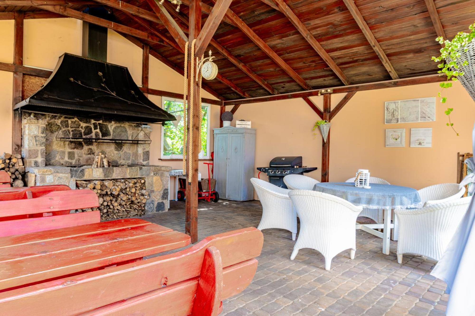 Pokoje Goscinne Raf-Tur - Sala Zabaw, Grill - Idealny Dla Rodzin Z Dziecmi Ostrowo  Exterior photo